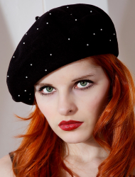 portrait-02.jpg